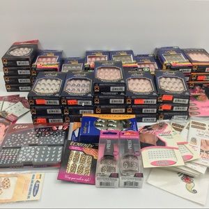 Lot of Kiss Gold Finger Posh Queen Cover Nails